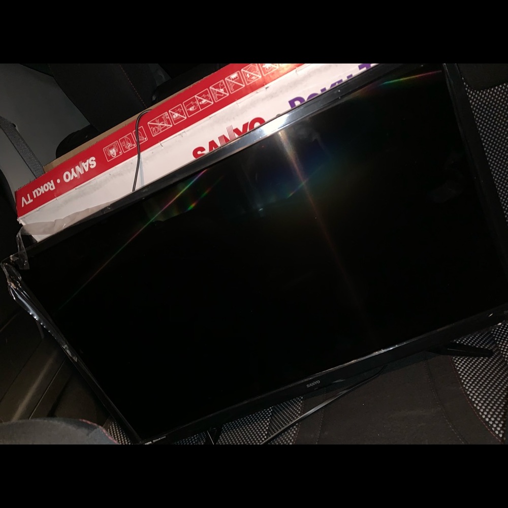 Tv - Picture 3 of 3